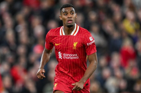 斯洛特：换下赫拉芬贝赫是因为他关节扭伤  了脚踝，他的确有受伤  隐忧